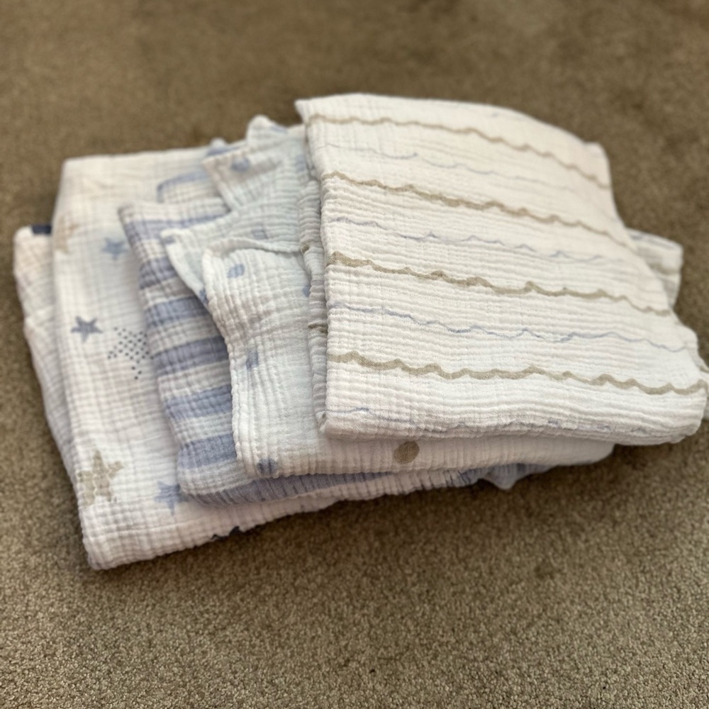 aden + anais White and Blue Muslin Blankets